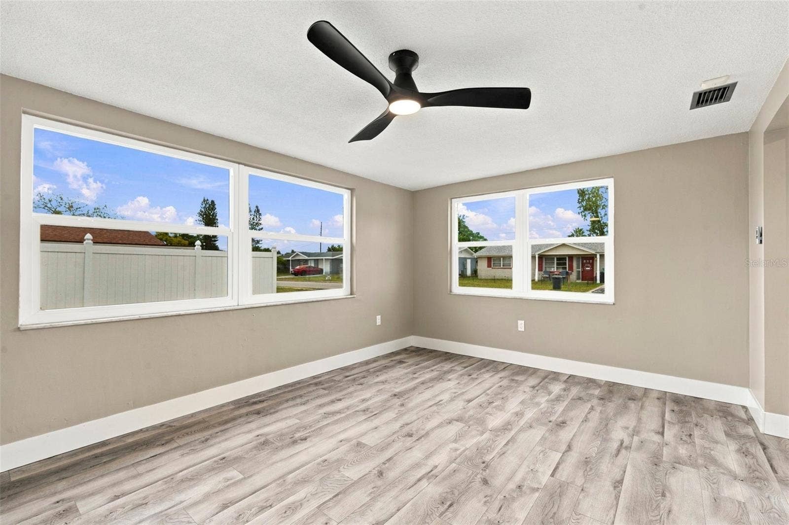 10734 LEEDS ROAD, Port Richey, FL 34668
