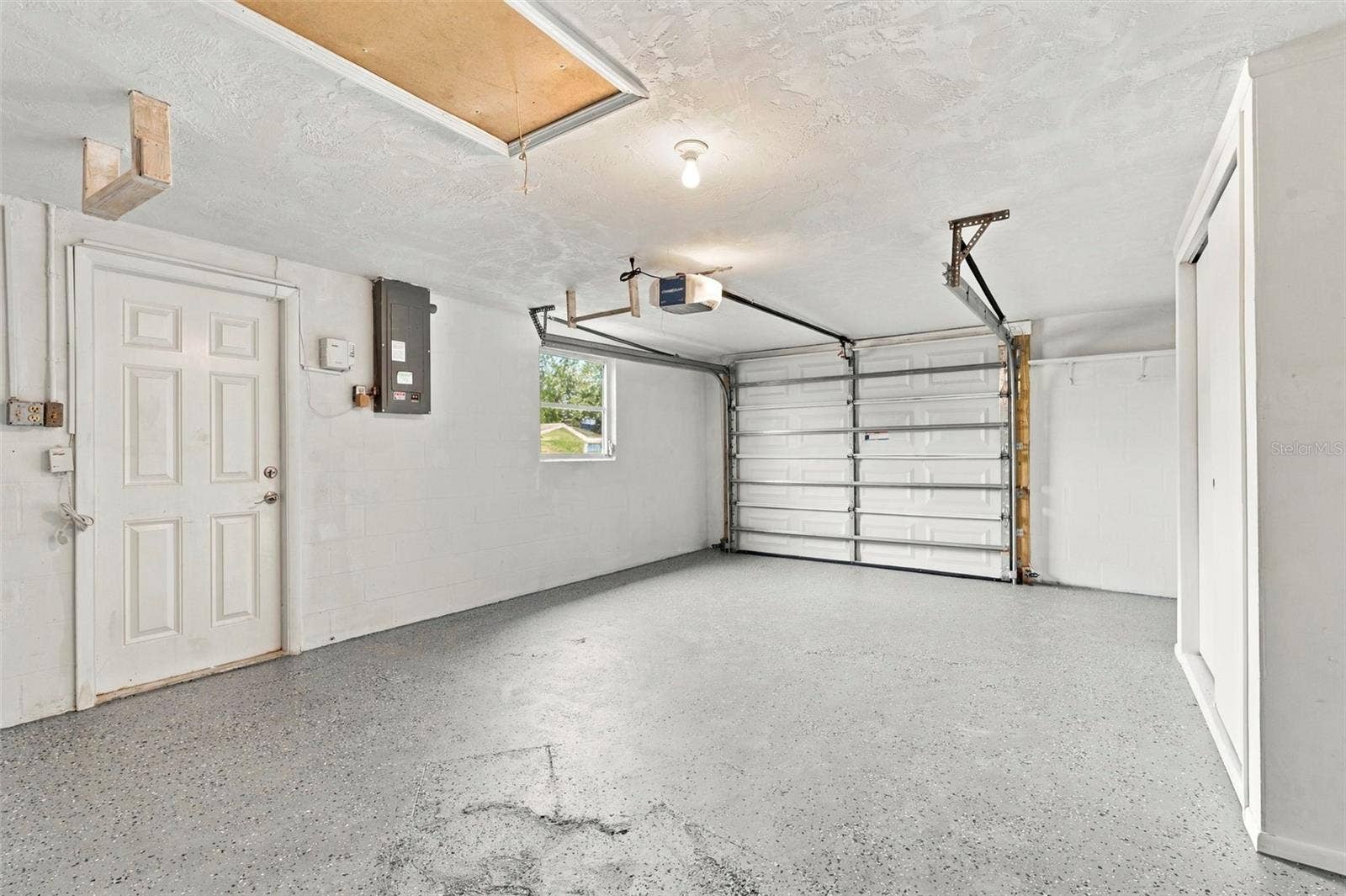 10734 LEEDS ROAD, Port Richey, FL 34668