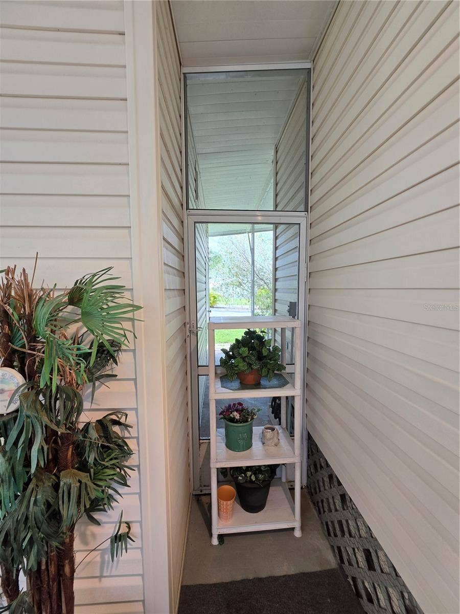 5293 POINCIANA CIRCLE, New Port Richey, FL 34653 5293 POINCIANA CIRCLE, New Port Richey, FL 34653