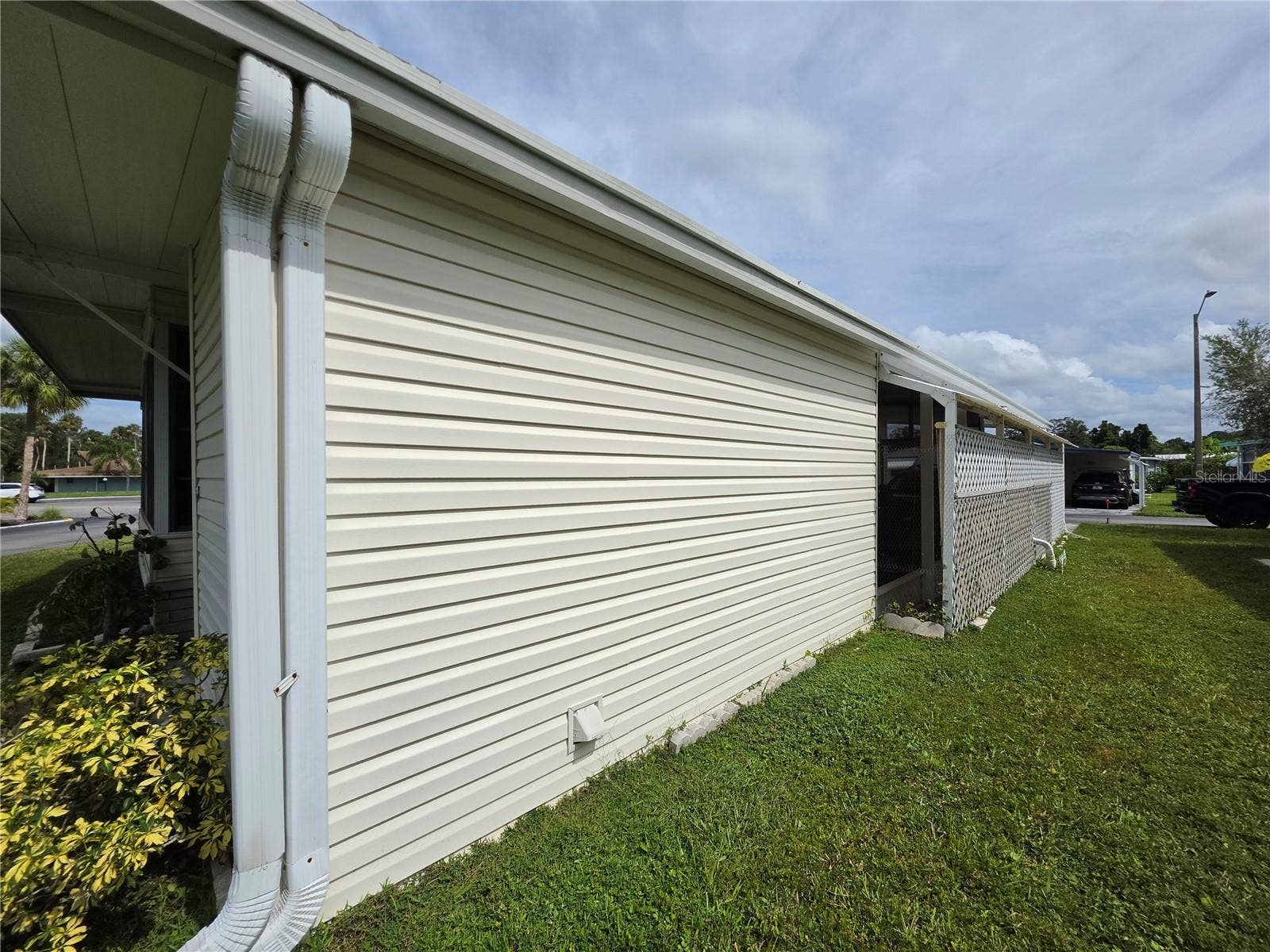 5293 POINCIANA CIRCLE, New Port Richey, FL 34653 5293 POINCIANA CIRCLE, New Port Richey, FL 34653