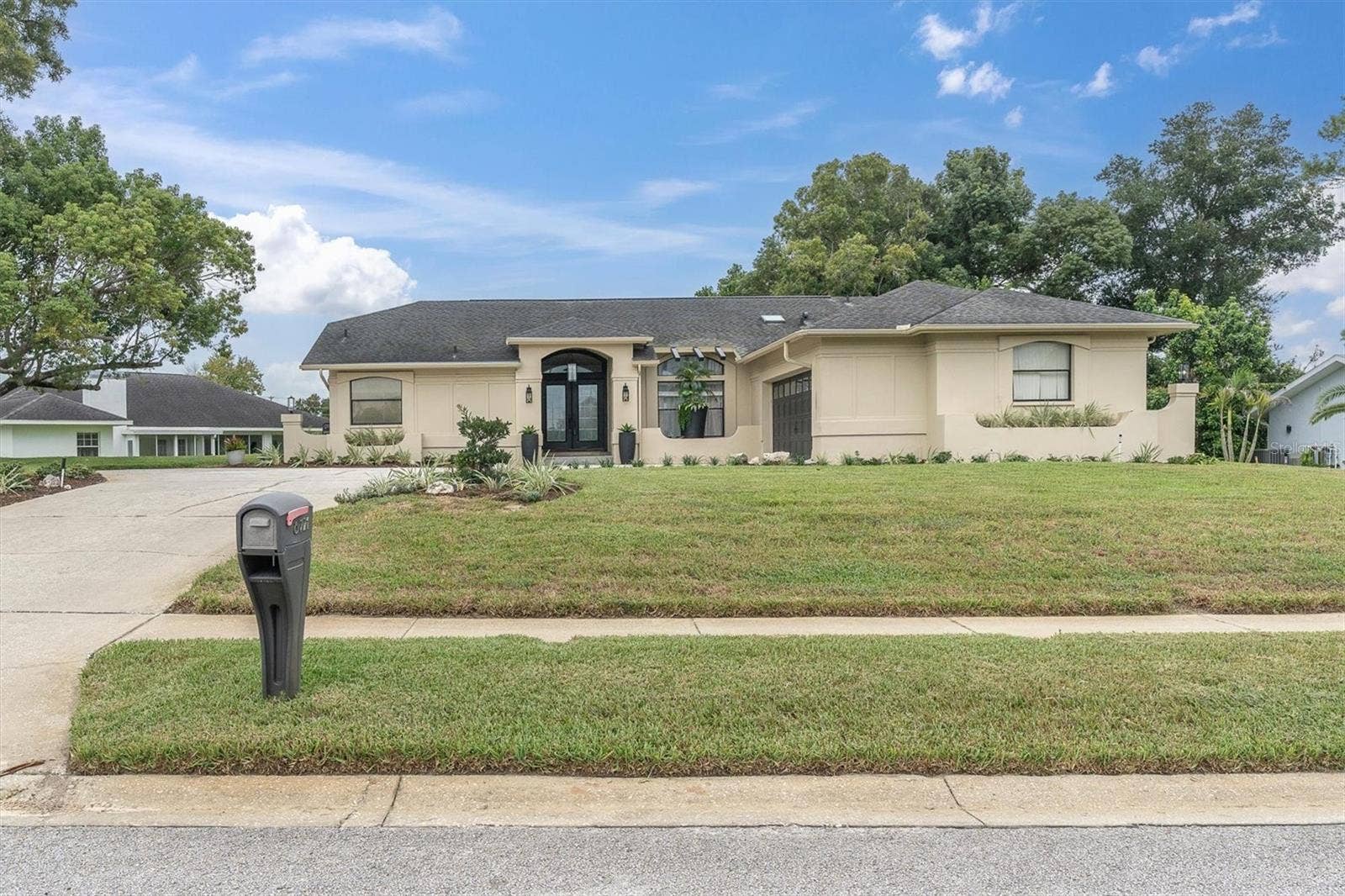 8721 LATHAM LANE, Hudson, FL 34667 8721 LATHAM LANE, Hudson, FL 34667