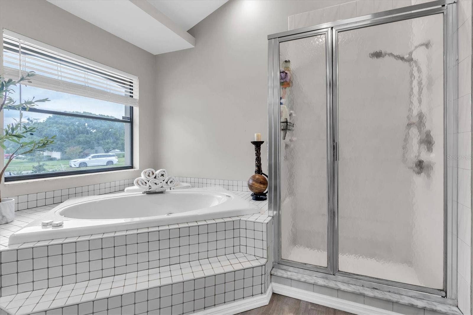 8721 LATHAM LANE, Hudson, FL 34667 8721 LATHAM LANE, Hudson, FL 34667
