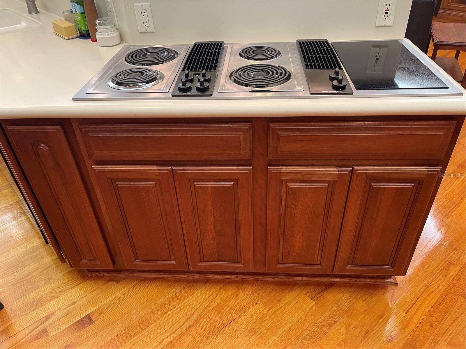 Electric Griddle and Stove Top by Jenn Air