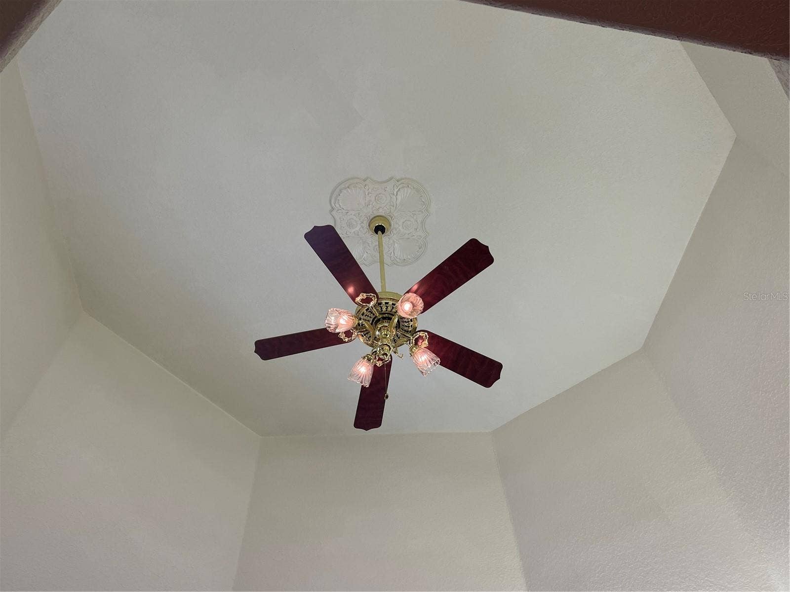 5422 CYRIL DRIVE, Dade City, FL 33523