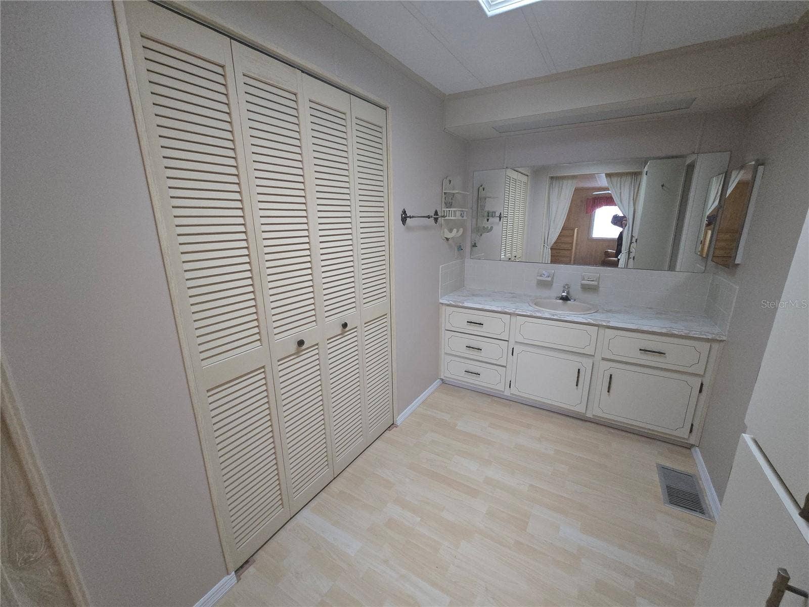 16802 HARLEY STREET, Hudson, FL 34667 PRIMARY BATHROOM