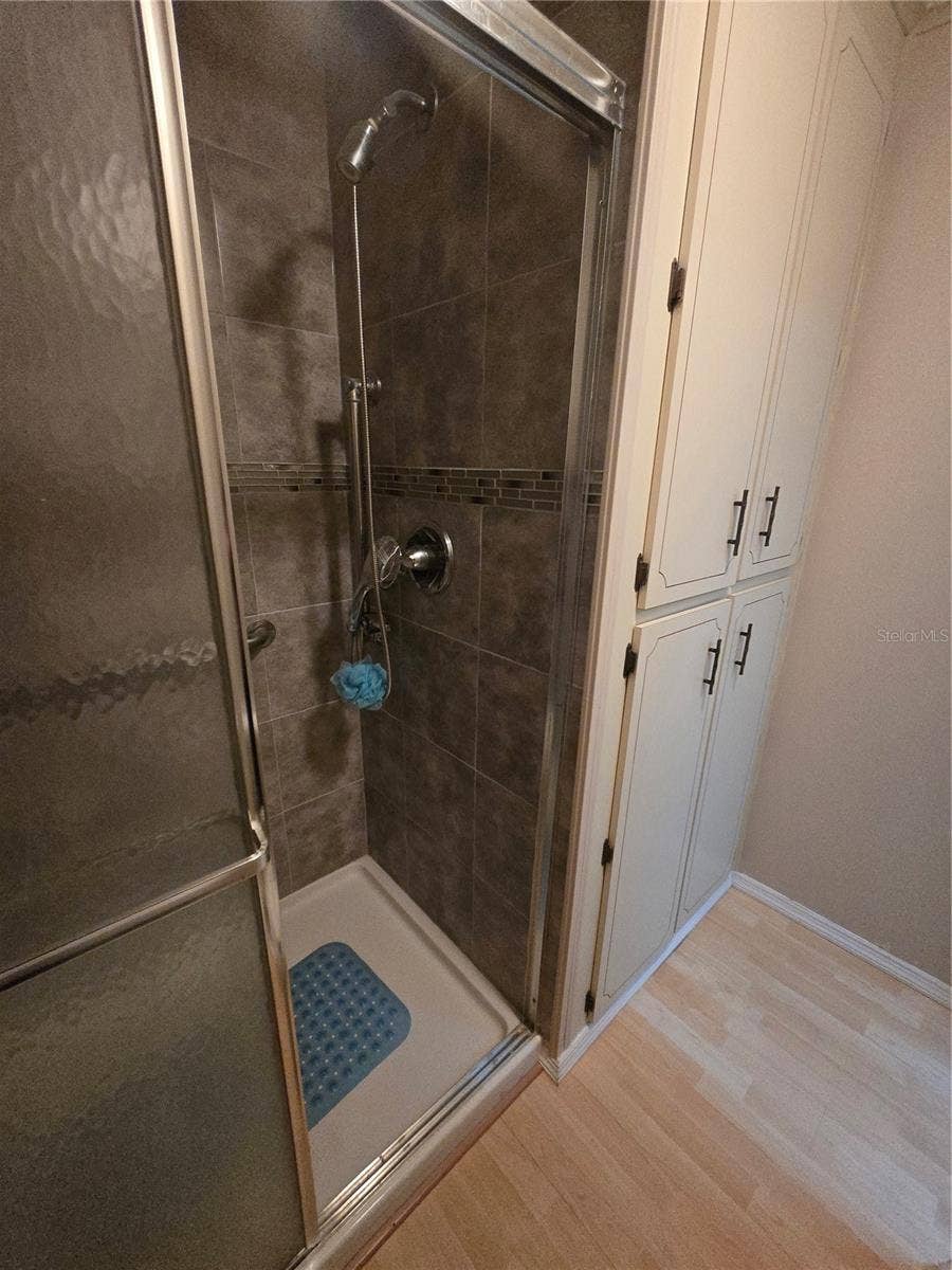 16802 HARLEY STREET, Hudson, FL 34667 PRIMARY BATHROOM
