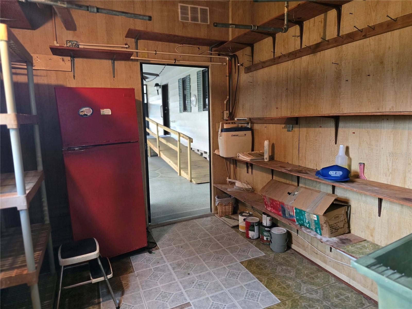 16802 HARLEY STREET, Hudson, FL 34667 WORKSHOP/STORAGE