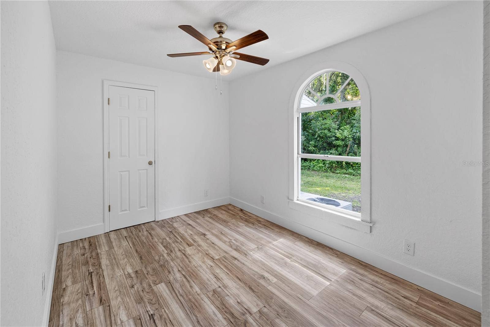 614 HOWELL AVENUE, #2, Brooksville, FL 34601