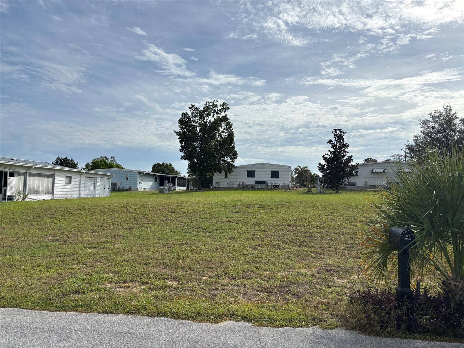 Lot 19 RIALTO AVENUE, Brooksville, FL 34613 Front view to back