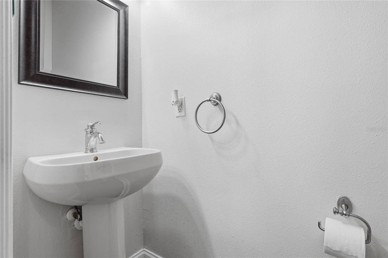 Spare 1/2 Bath First Floor