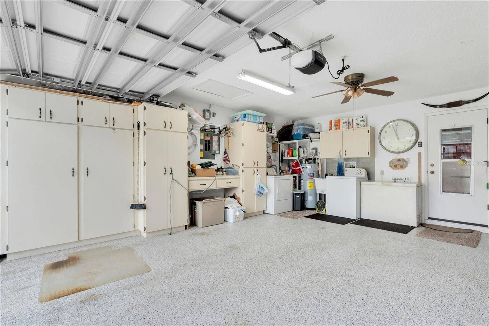 Port Richey, FL 34668 Port Richey, FL 34668