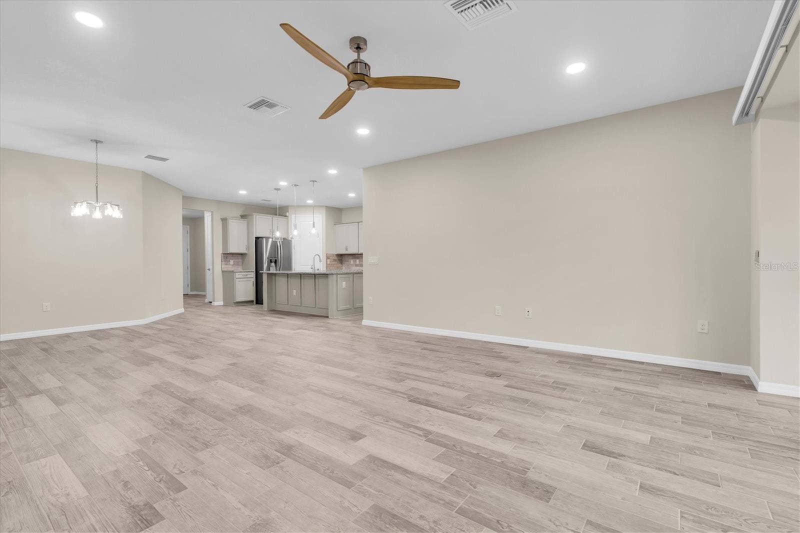 2122 LONG SPUR, Odessa, FL 33556