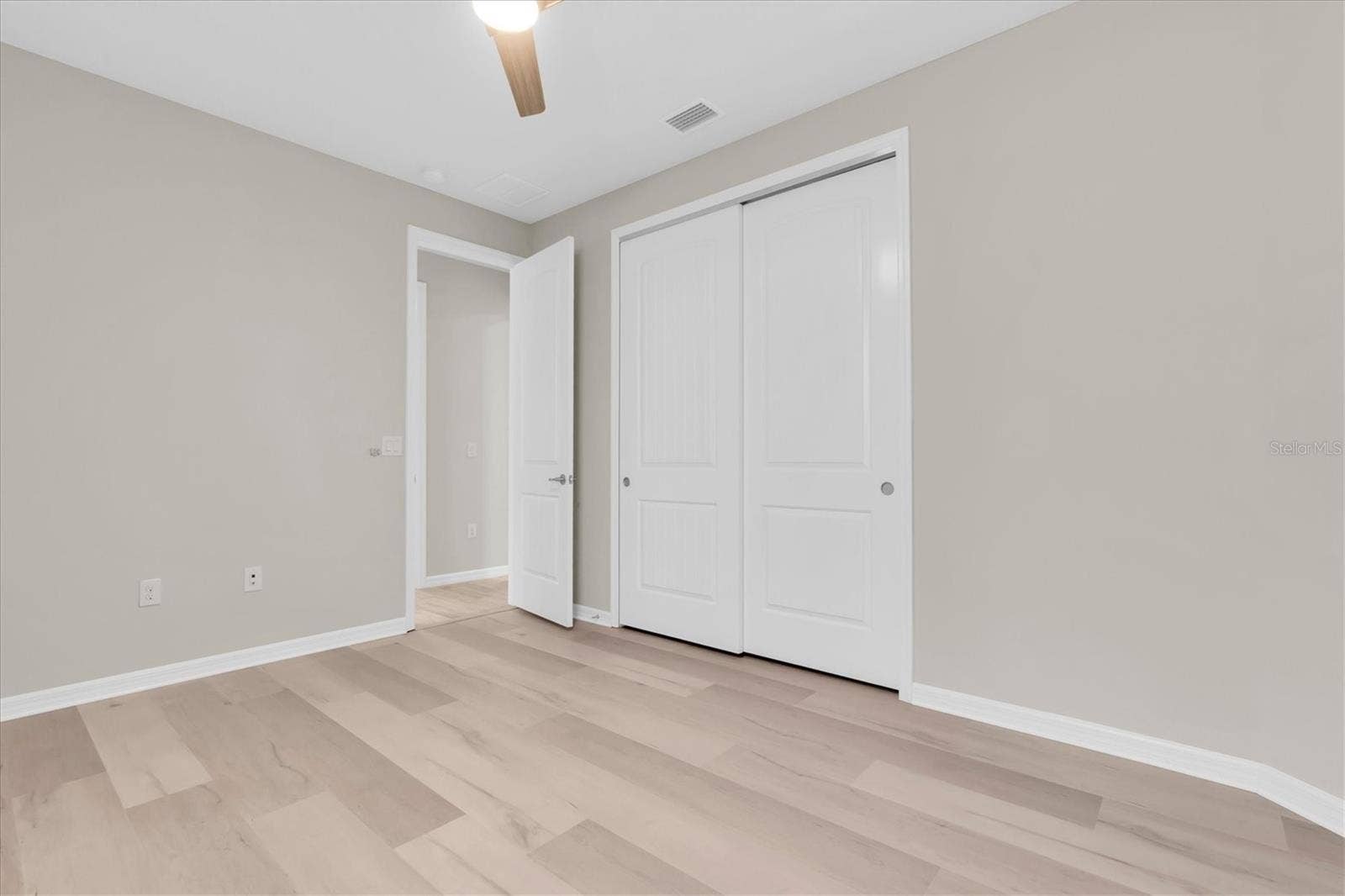 2122 LONG SPUR, Odessa, FL 33556