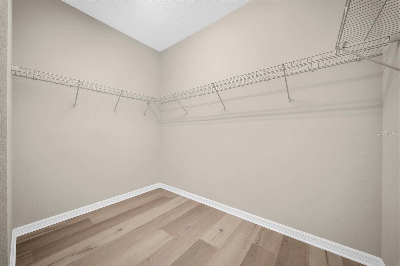 Walk-in closet