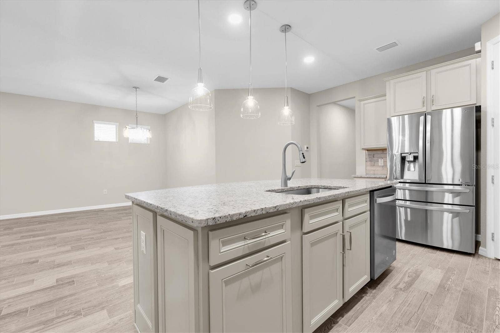 2122 LONG SPUR, Odessa, FL 33556