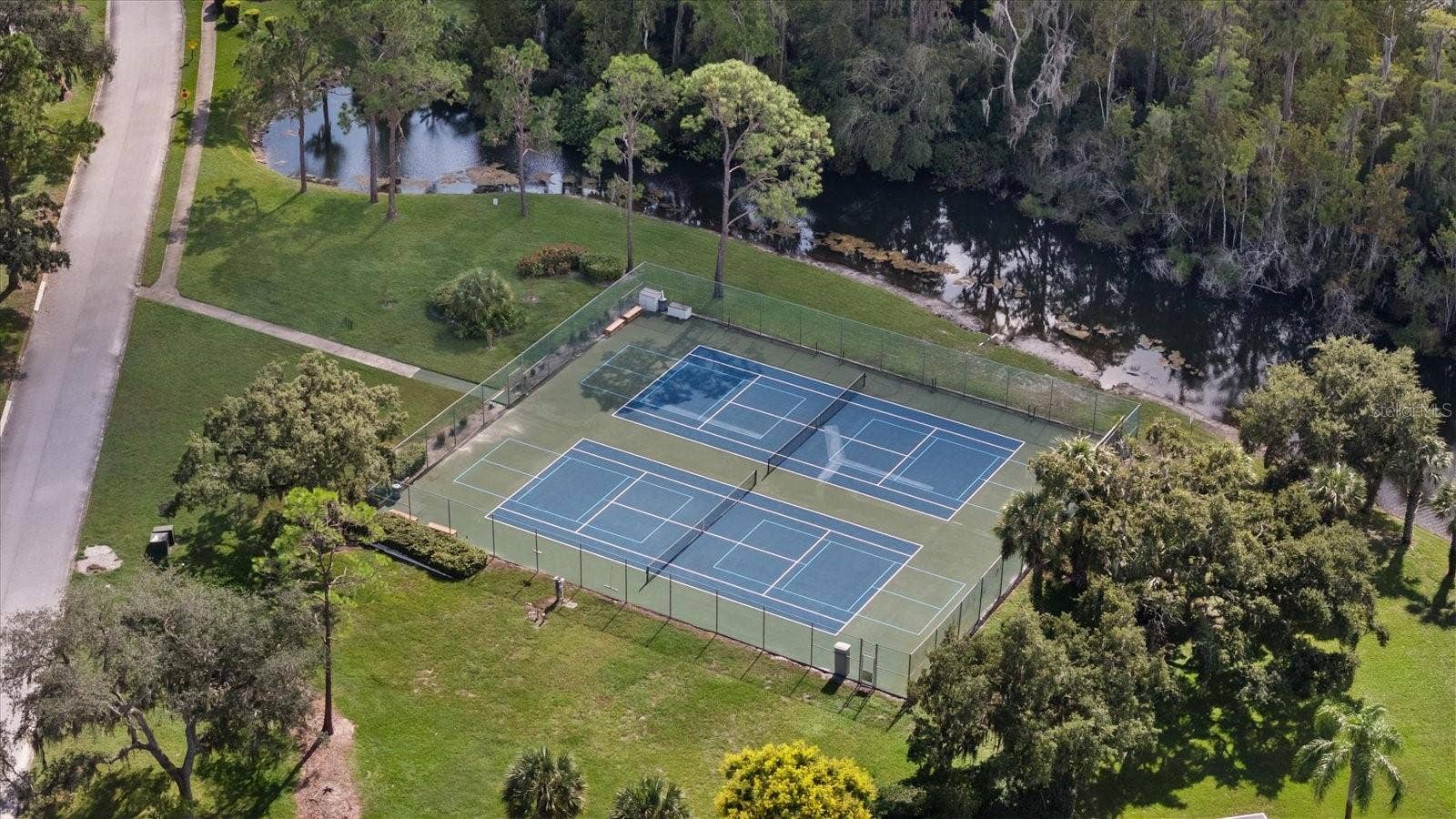 12128 LOBLOLLY PINE DRIVE, New Port Richey, FL 34654