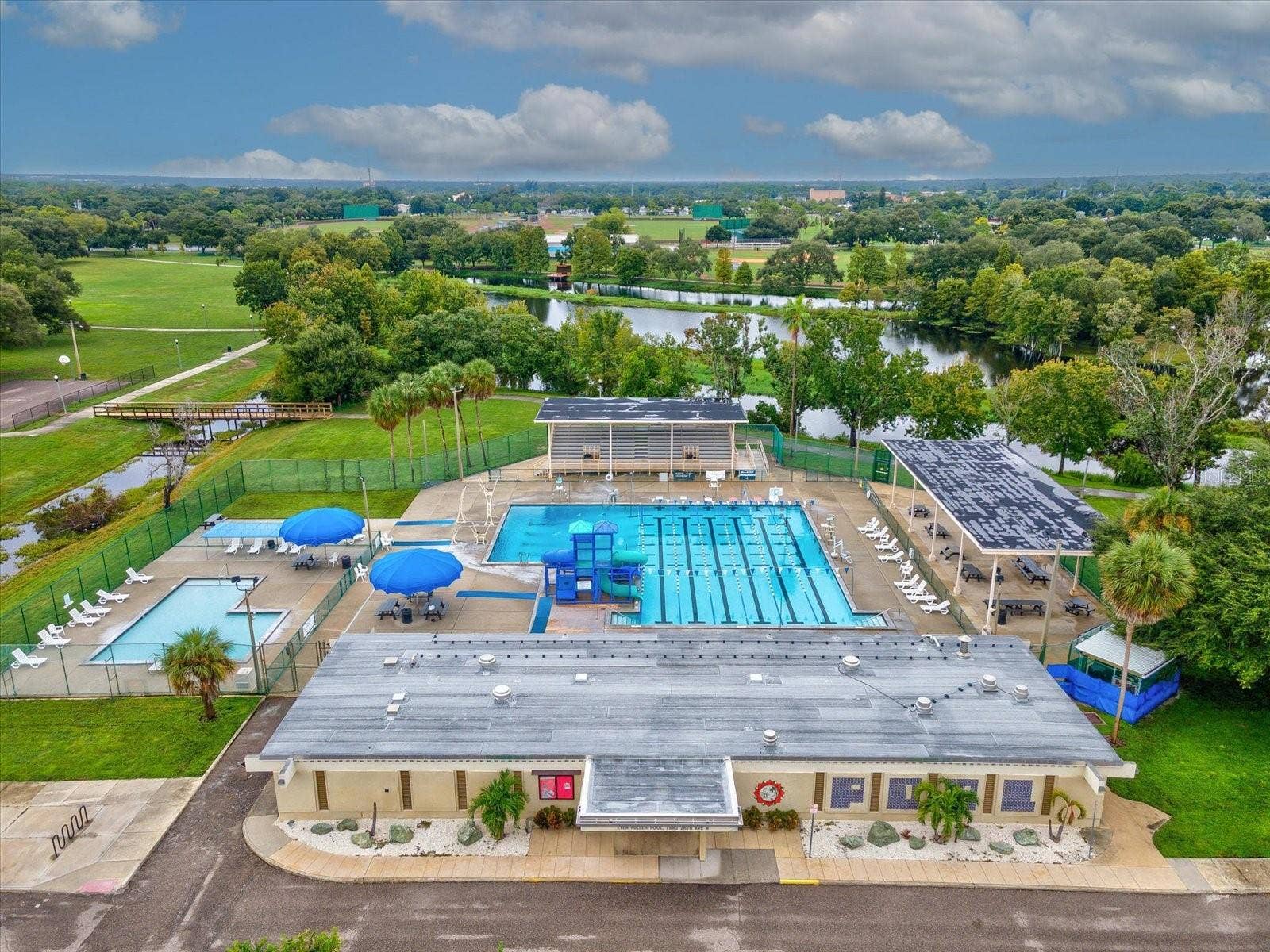 2375 N 81ST STREET N, St Petersburg, FL 33710
