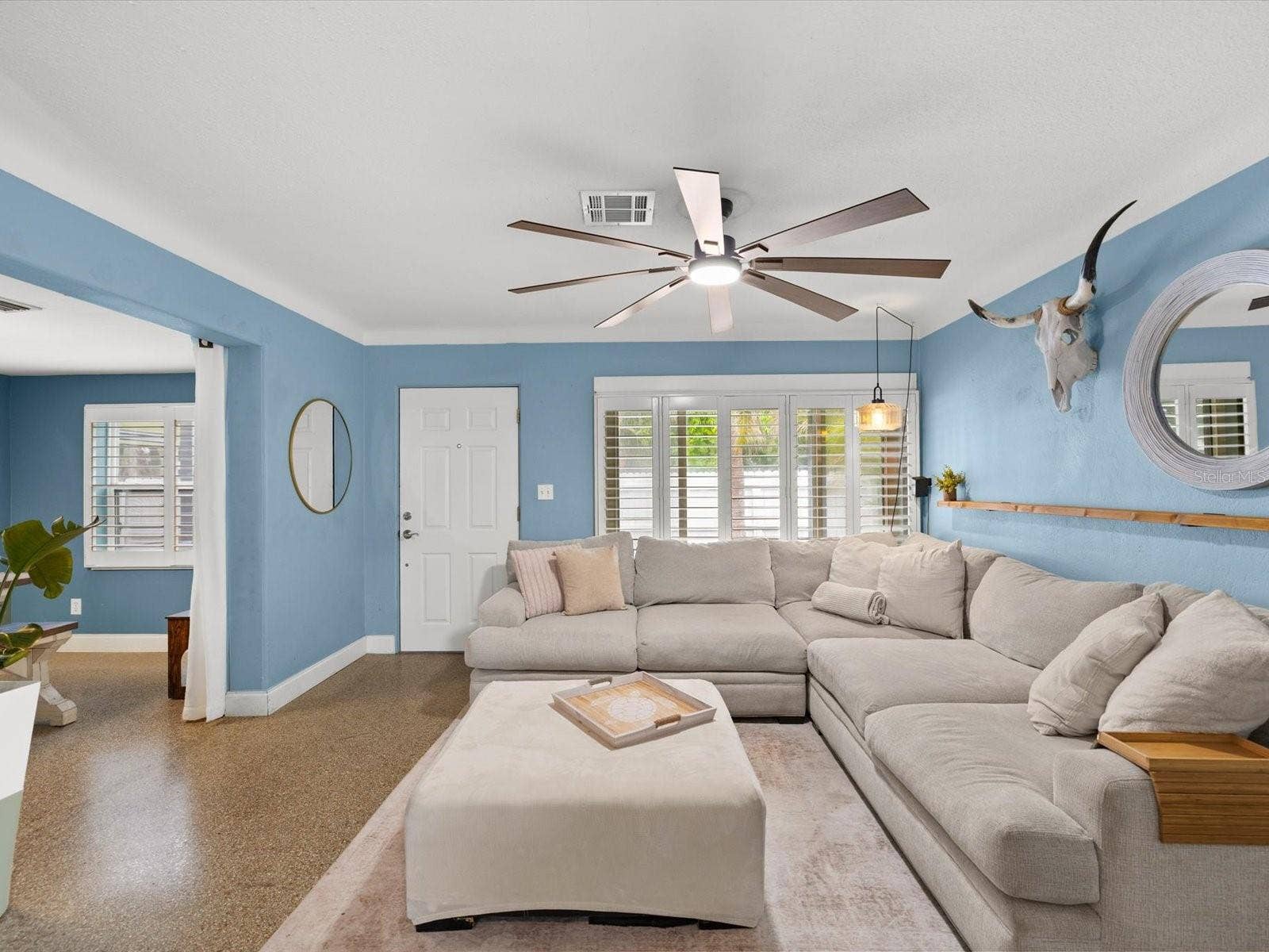 2375 N 81ST STREET N, St Petersburg, FL 33710