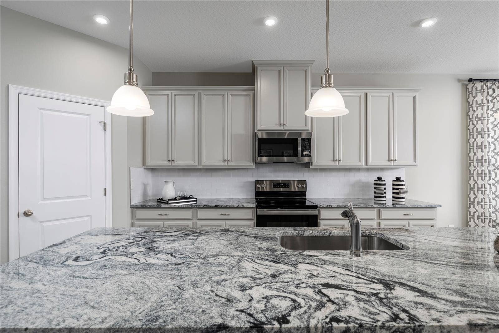 1913 QUAIL FIELDS CIRCLE, Winter Haven, FL 33884