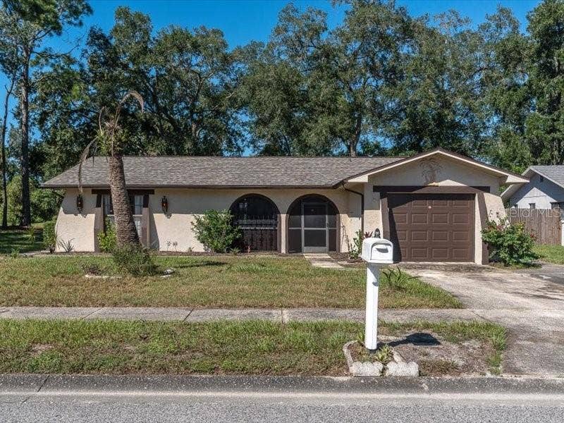 12805 PECAN TREE DRIVE, Hudson, FL 34669 12805 PECAN TREE DRIVE, Hudson, FL 34669