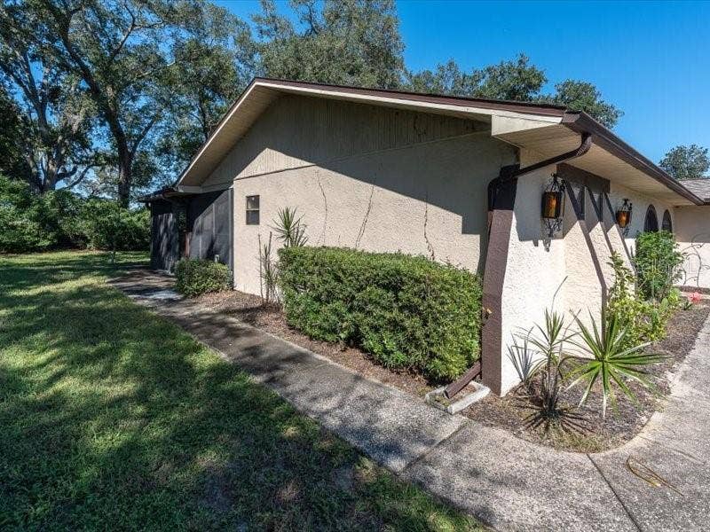 12805 PECAN TREE DRIVE, Hudson, FL 34669 12805 PECAN TREE DRIVE, Hudson, FL 34669