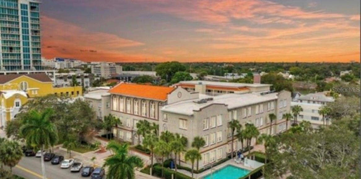 701 MIRROR LAKE DRIVE N, #120, St Petersburg, FL 33701 Ariel View of the Condo