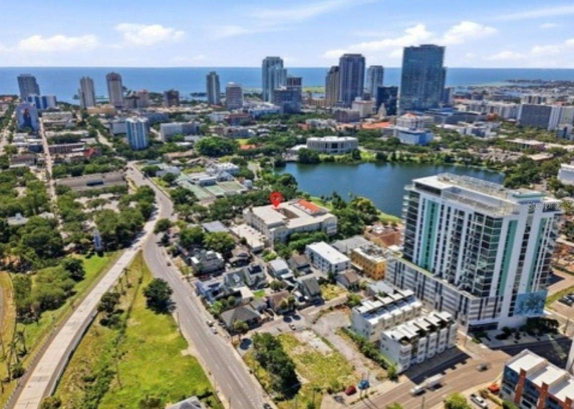 701 MIRROR LAKE DRIVE N, #120, St Petersburg, FL 33701 Ariel View