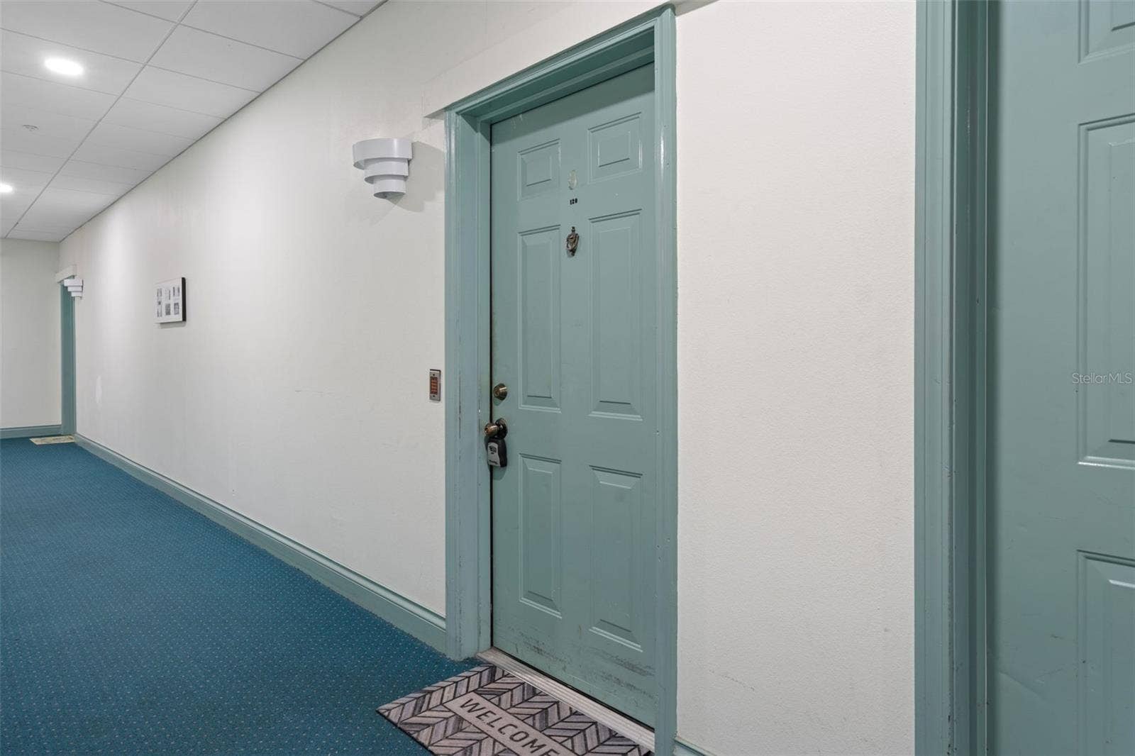 701 MIRROR LAKE DRIVE N, #120, St Petersburg, FL 33701 Front Door