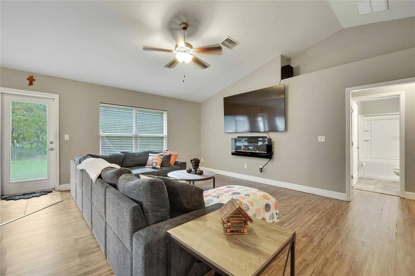 12342 QUIGLEY AVENUE, Weeki Wachee, FL 34614