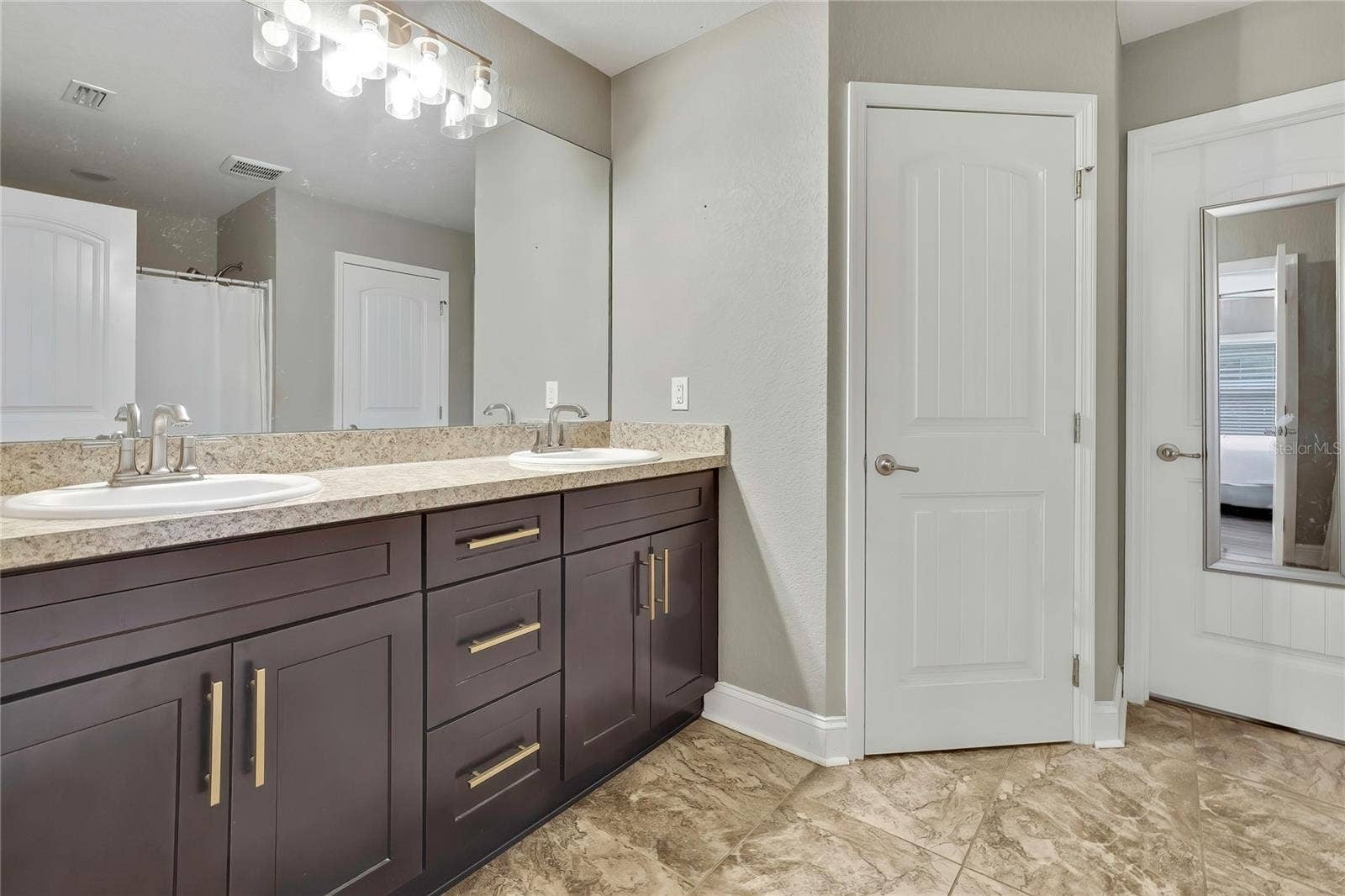 12342 QUIGLEY AVENUE, Weeki Wachee, FL 34614