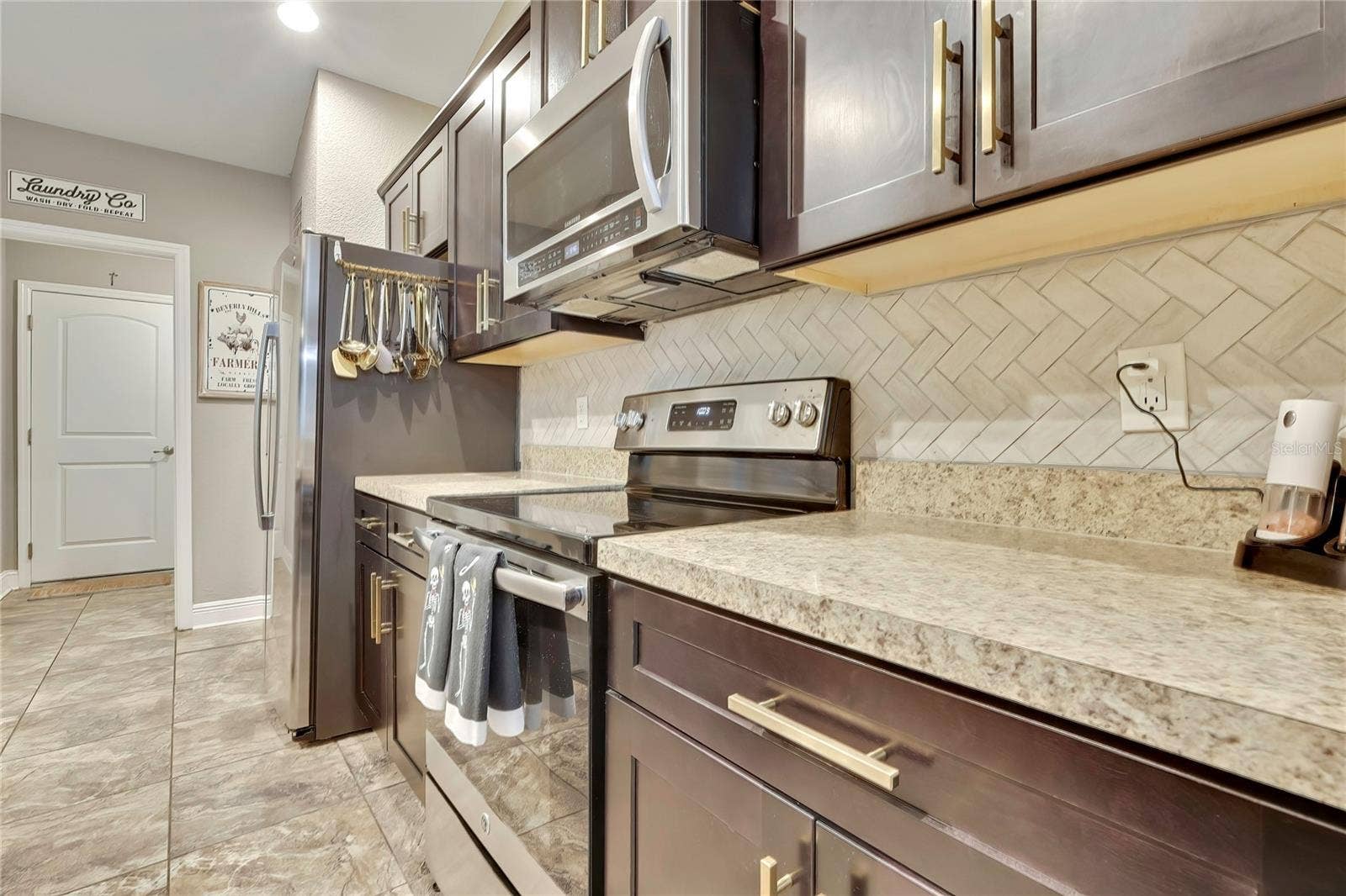 12342 QUIGLEY AVENUE, Weeki Wachee, FL 34614