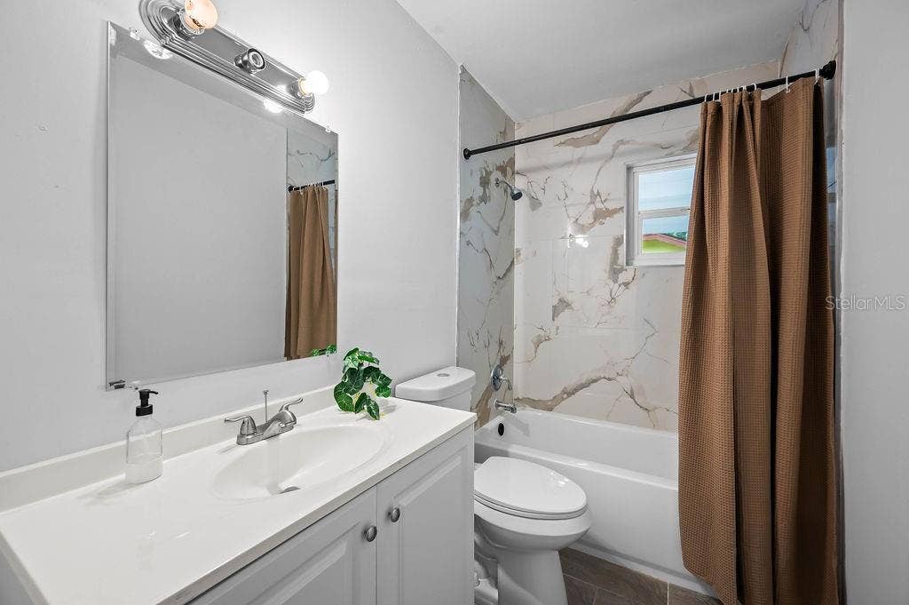 4737 HALLIDAY LANE, Orlando, FL 32810 4737 HALLIDAY LANE, Orlando, FL 32810