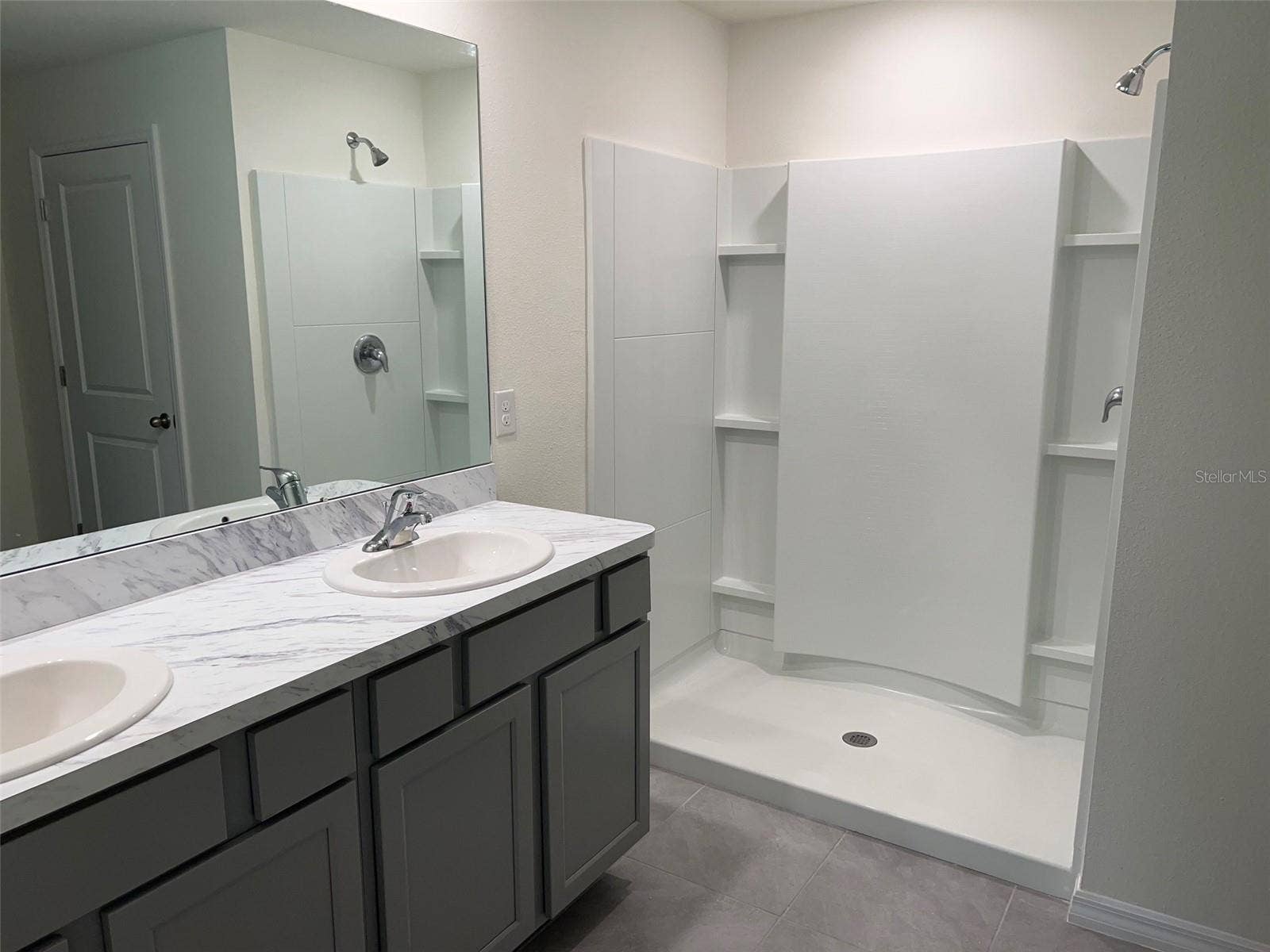 5090 DIANTHA WAY, Brooksville, FL 34604 5090 DIANTHA WAY, Brooksville, FL 34604