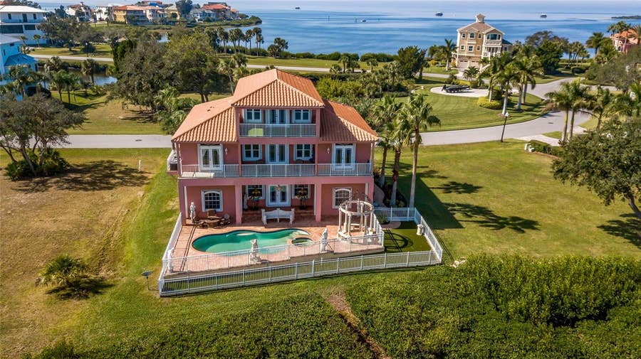 Property photo for 4613 HARBORPOINTE DRIVE, Port Richey, FL