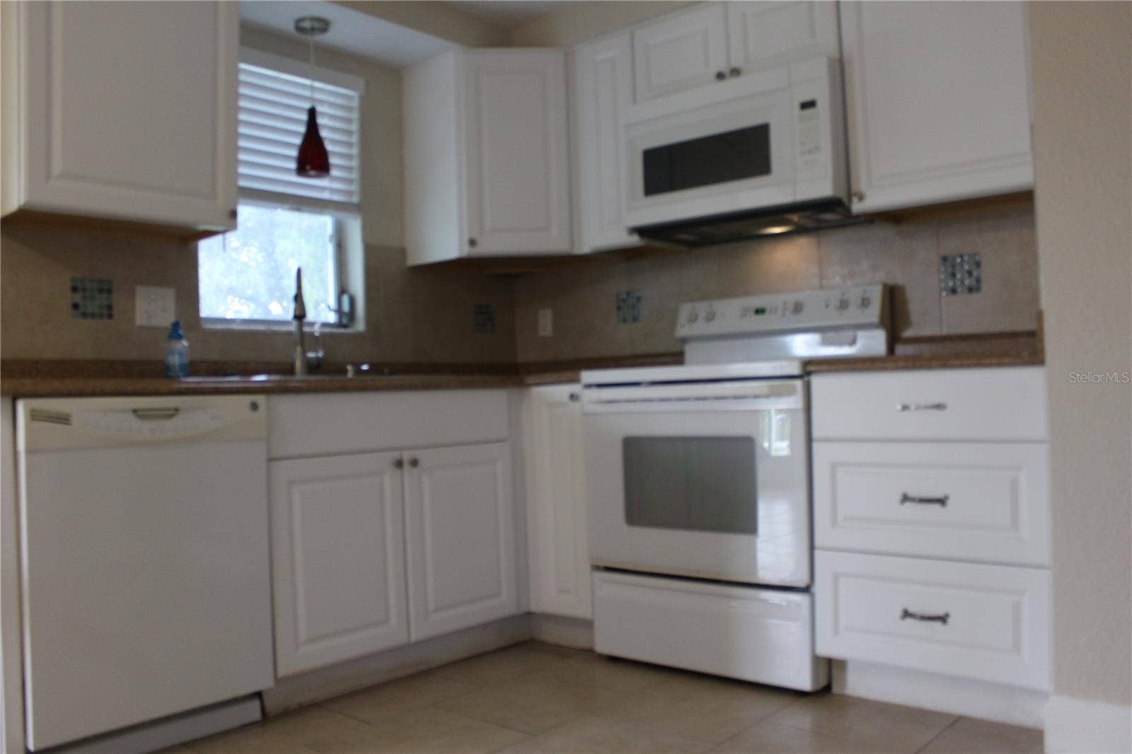 4424 TERRY LOOP, #B, New Port Richey, FL 34652 4424 TERRY LOOP, #B, New Port Richey, FL 34652