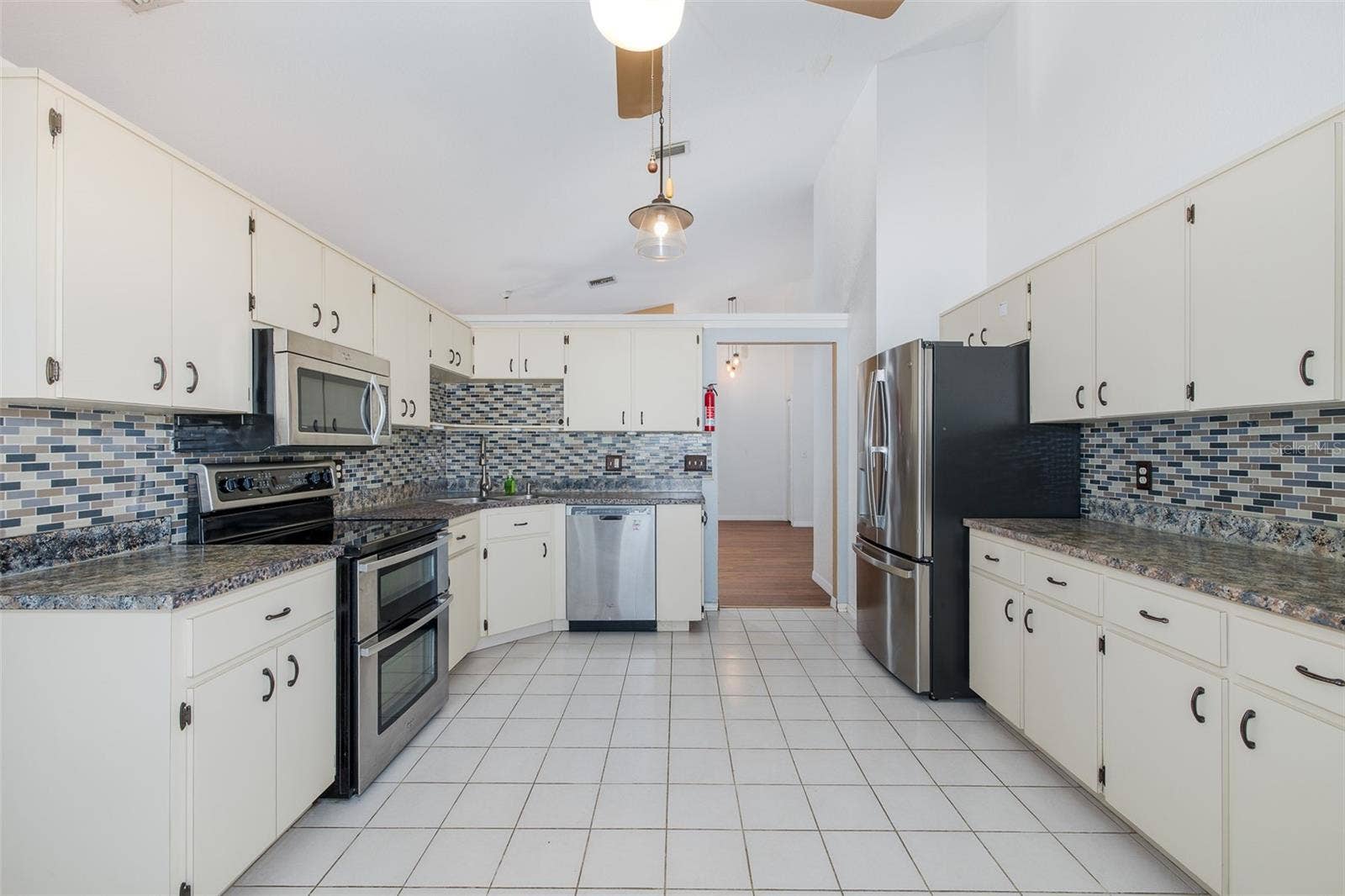 4622 SAWGRASS BOULEVARD, New Port Richey, FL 34653 4622 SAWGRASS BOULEVARD, New Port Richey, FL 34653