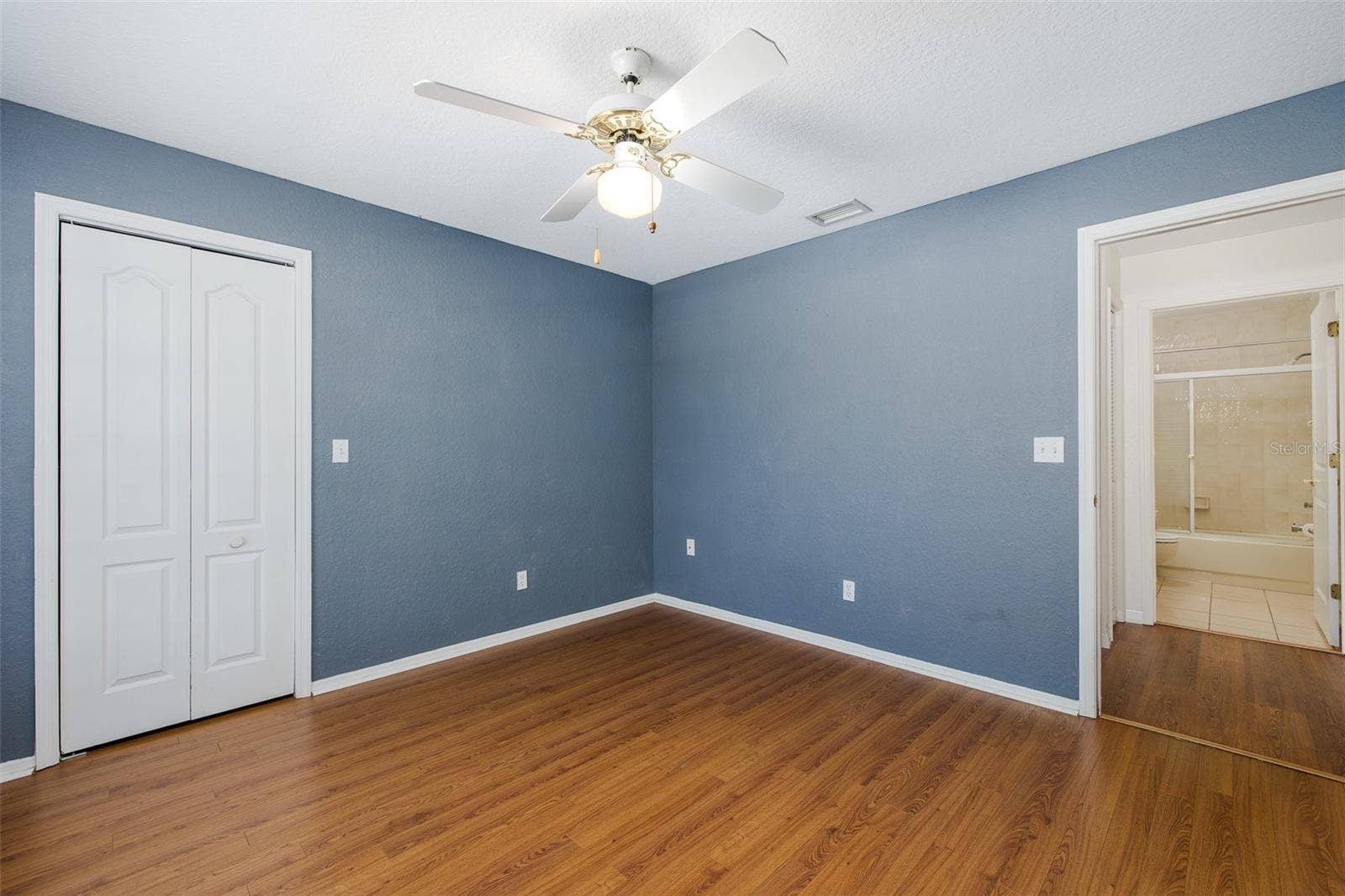 4622 SAWGRASS BOULEVARD, New Port Richey, FL 34653 4622 SAWGRASS BOULEVARD, New Port Richey, FL 34653