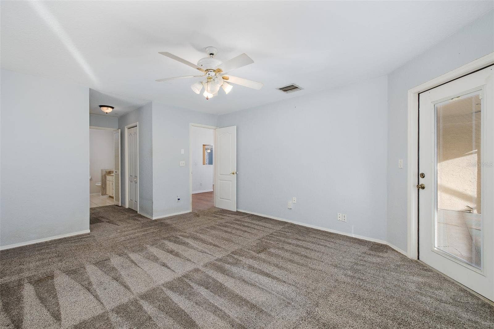 4622 SAWGRASS BOULEVARD, New Port Richey, FL 34653 4622 SAWGRASS BOULEVARD, New Port Richey, FL 34653