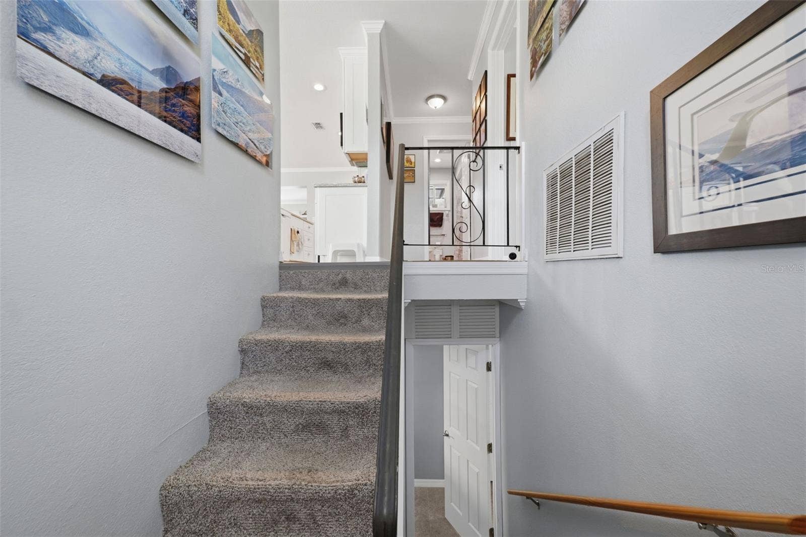 Split level front entrance. Upstairs is a 2/1, downstairs is an expanded studio.