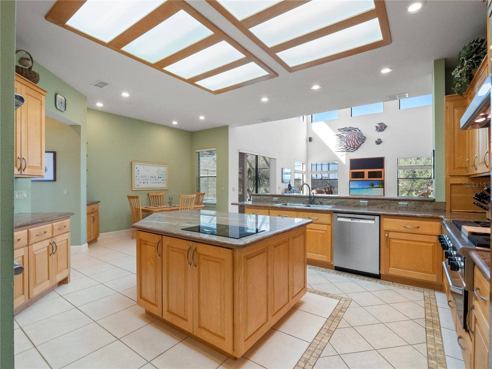 14373 DALY ROAD, Brooksville, FL 34601 14373 DALY ROAD, Brooksville, FL 34601