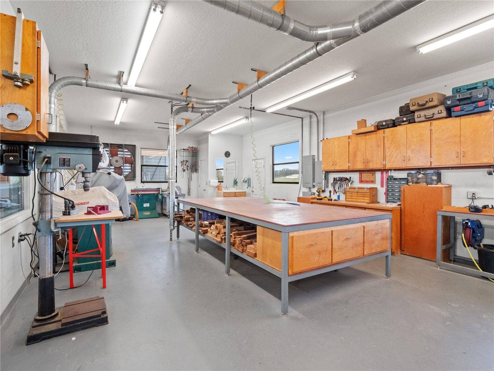 14373 DALY ROAD, Brooksville, FL 34601 14373 DALY ROAD, Brooksville, FL 34601