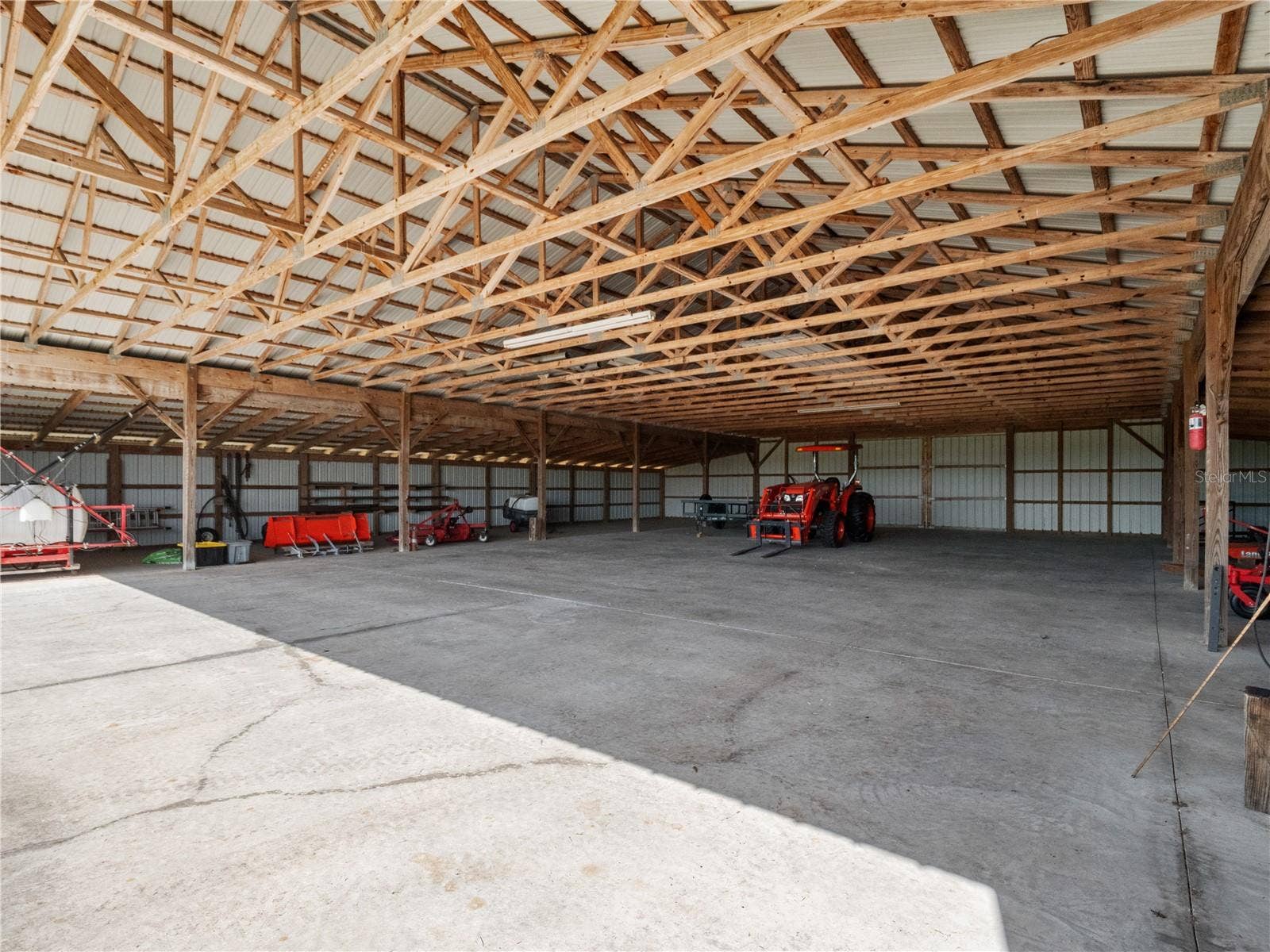14373 DALY ROAD, Brooksville, FL 34601 14373 DALY ROAD, Brooksville, FL 34601