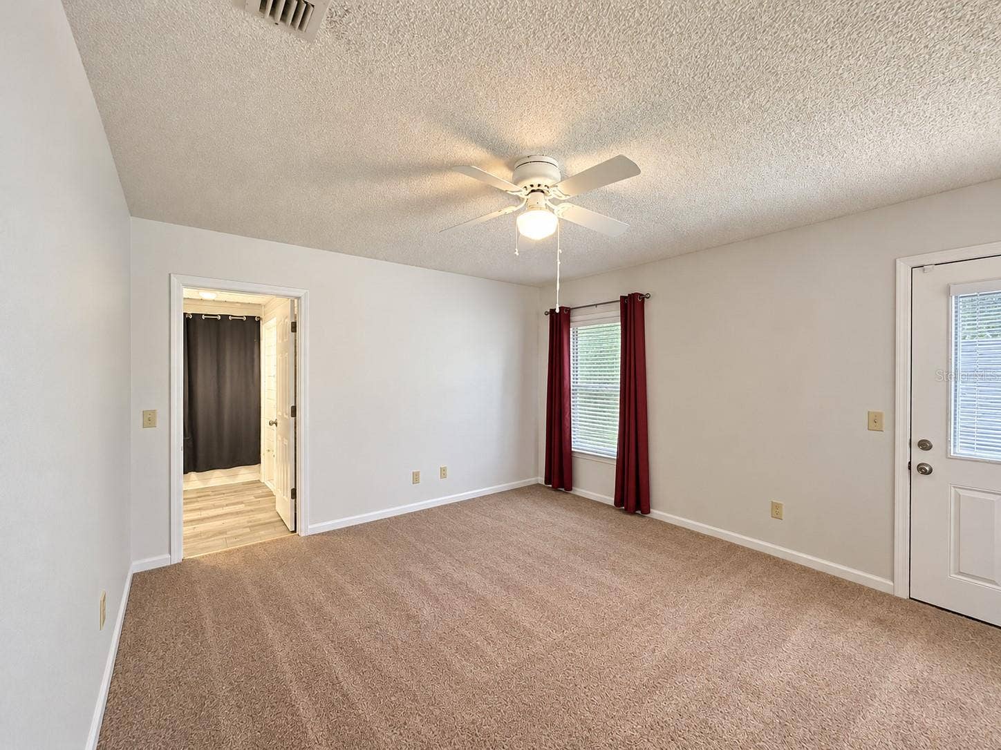 1420 COLONNADES CIRCLE S, Lakeland, FL 33811 1420 COLONNADES CIRCLE S, Lakeland, FL 33811