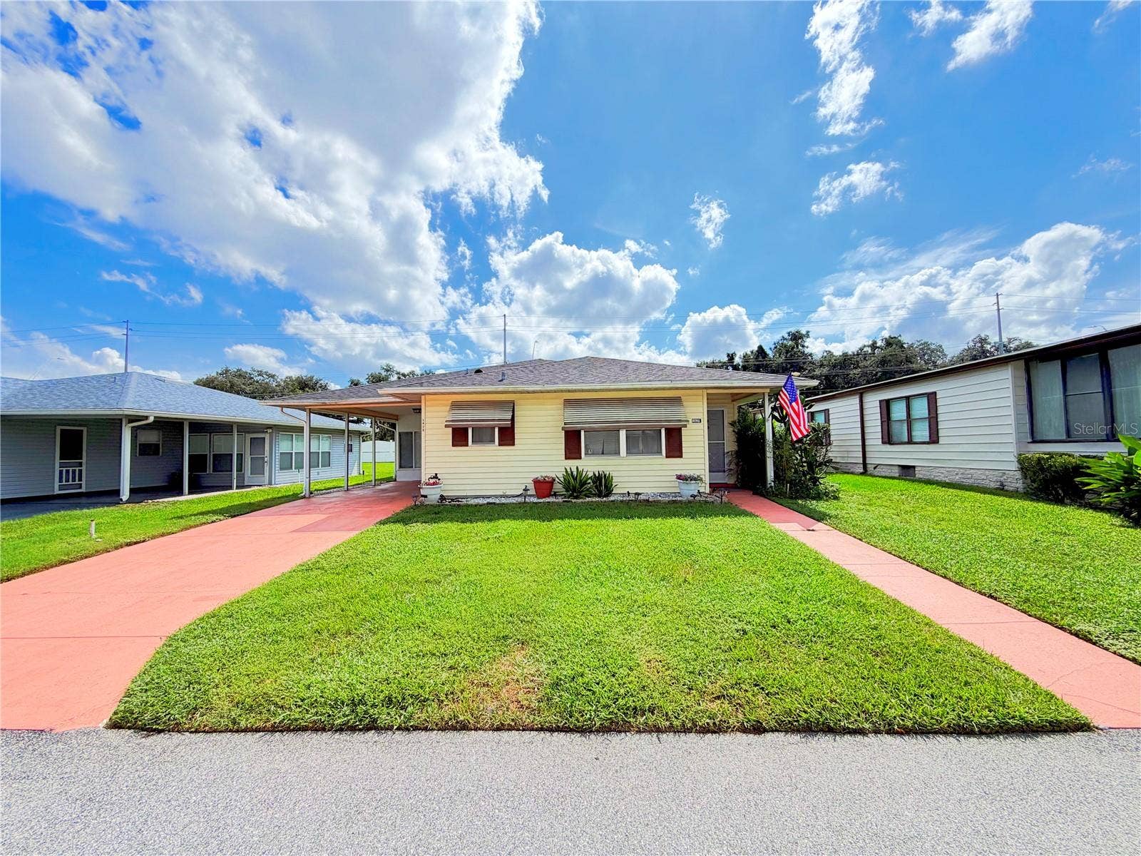 1420 COLONNADES CIRCLE S, Lakeland, FL 33811 1420 COLONNADES CIRCLE S, Lakeland, FL 33811