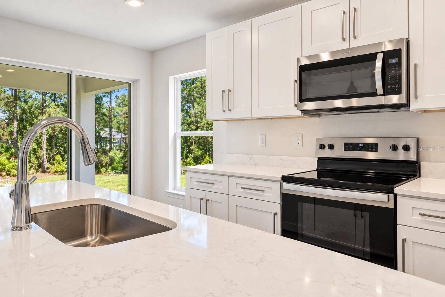 11041 SPOONBILL ROAD, Weeki Wachee, FL 34613 Kitchen