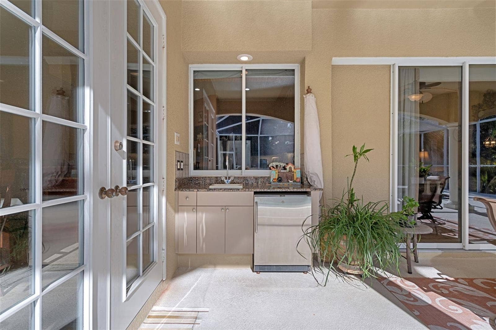 409 SILAS COURT, Spring Hill, FL 34609 Outdoor Refrigerator and Sink