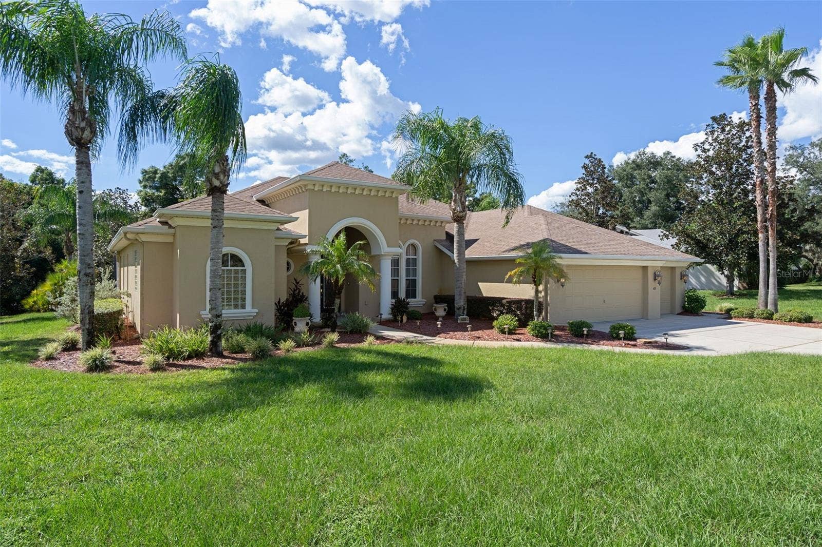 409 SILAS COURT, Spring Hill, FL 34609 Front of Home