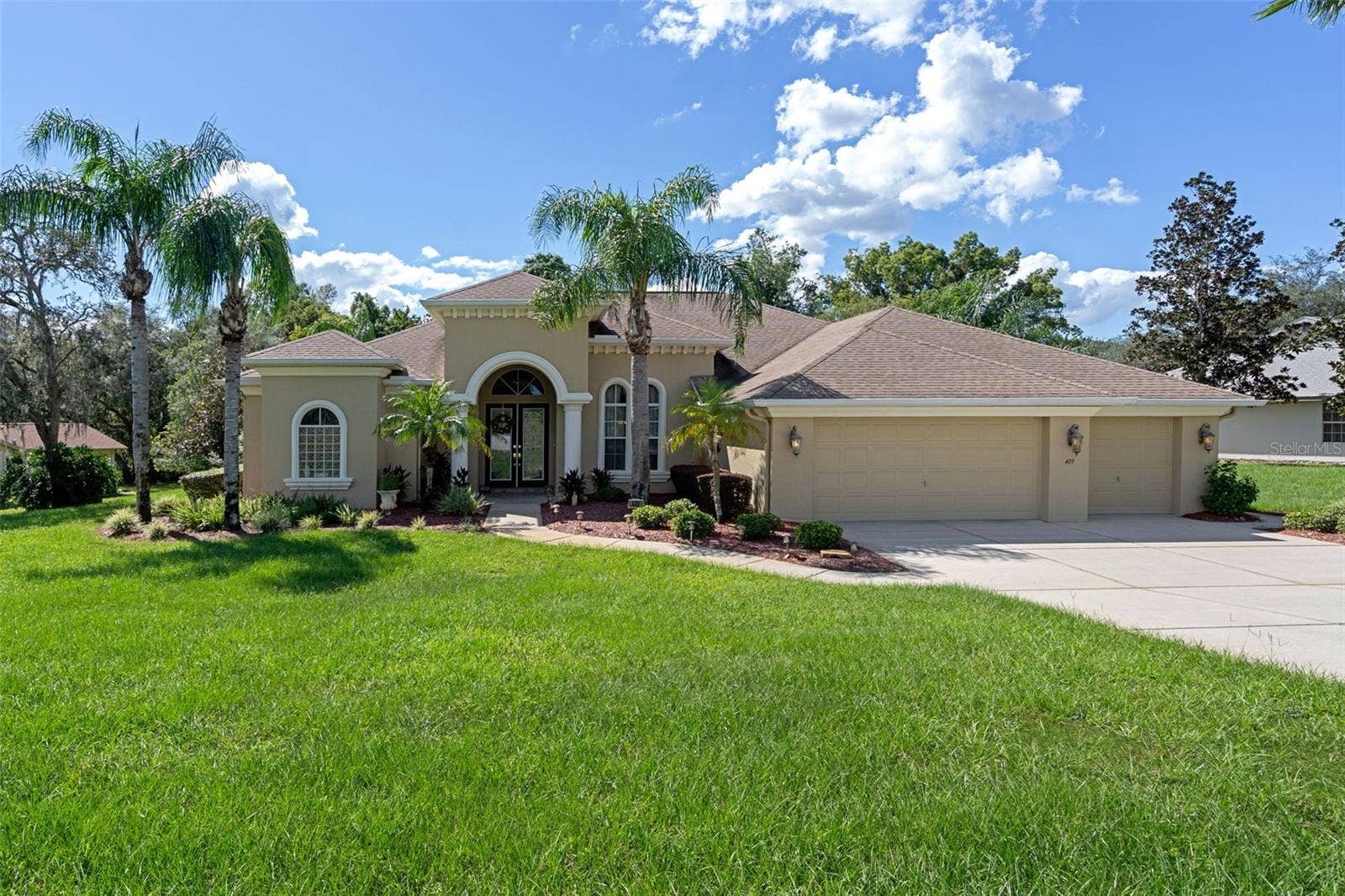 409 SILAS COURT, Spring Hill, FL 34609 Front of Home
