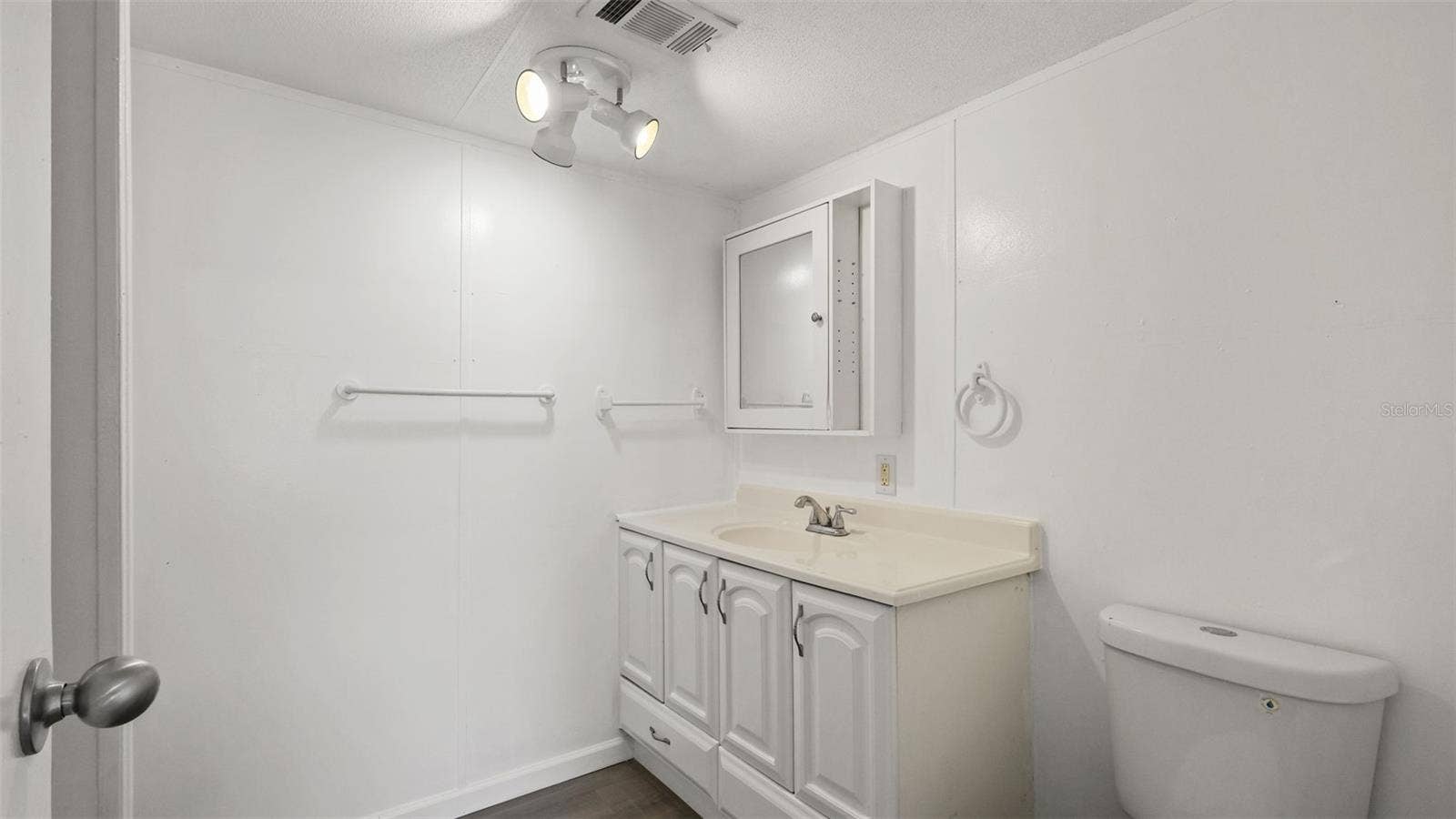16100 LACANTO STREET, Brooksville, FL 34604 16100 LACANTO STREET, Brooksville, FL 34604