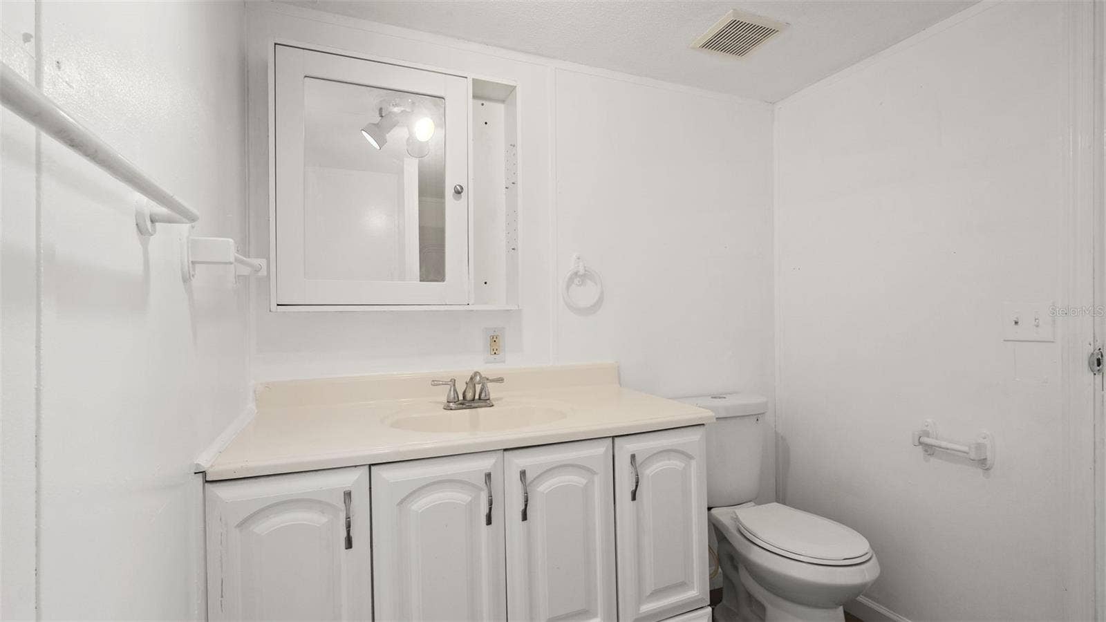 16100 LACANTO STREET, Brooksville, FL 34604 16100 LACANTO STREET, Brooksville, FL 34604